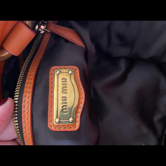 Large Miu Miu tote bag - Picture 7 of 8